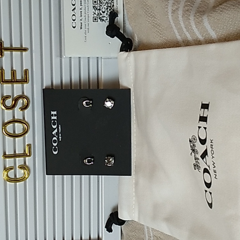 2 Pack of Coach earrings Signature C in Silver & circle gems w dust bag - Picture 3 of 7